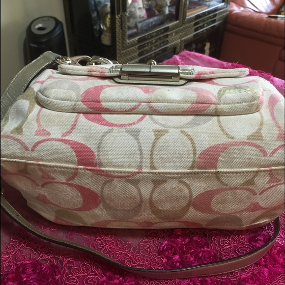 Authentic COACH Begonia Multi Embr Sig Satchel Bag - Picture 2 of 4